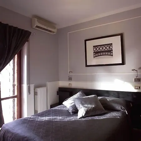 Magnolia Hotel 3*